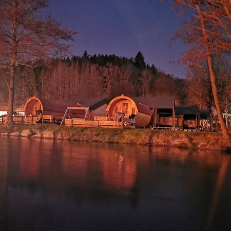 Hotel Barrels Am Clerve Enscherange Exterior foto